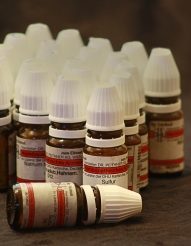 Homöopathie – das Flaggschiff unter den Pseudoheilverfahren, Foto: Günther Gumhold/ pixelio.de gumhold_pixelio.de